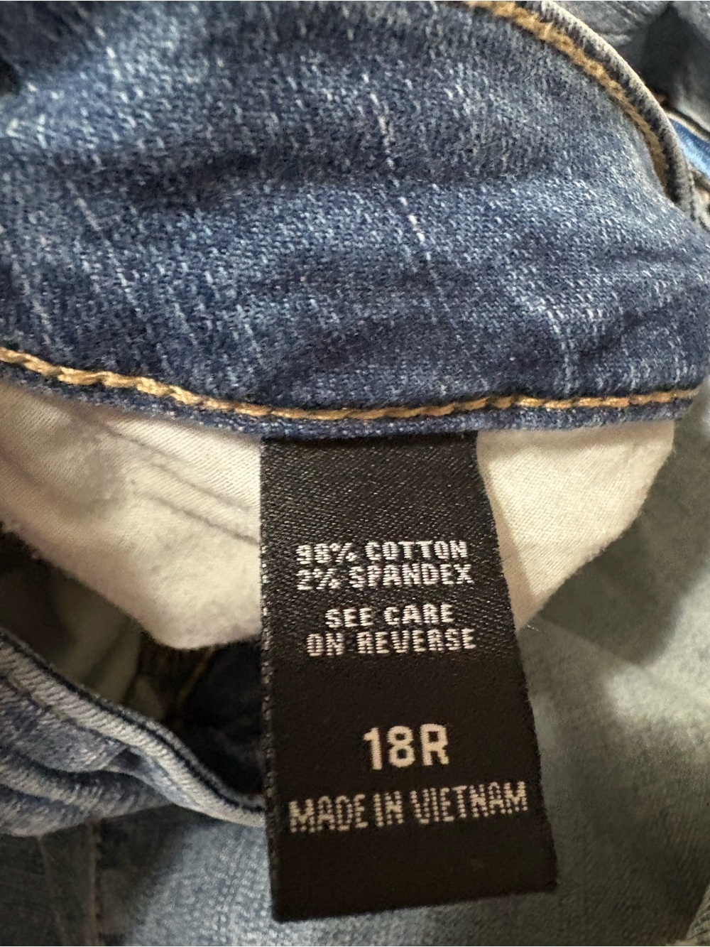 Disney Store Mickey Mouse Patch Distressed Blue Jeans 18R - Picture 8 of 13